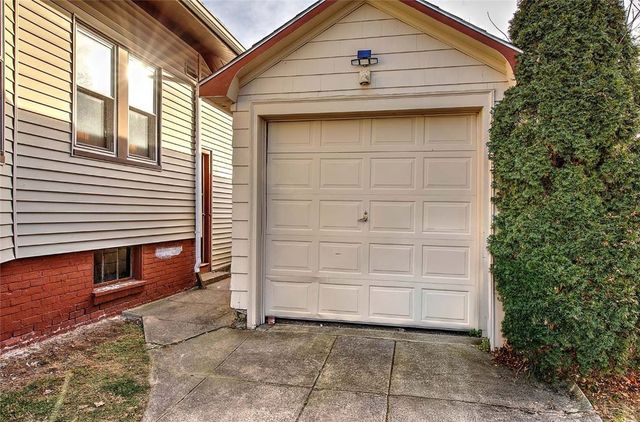 31 Mount Hope Avenue, Providence, RI 02906