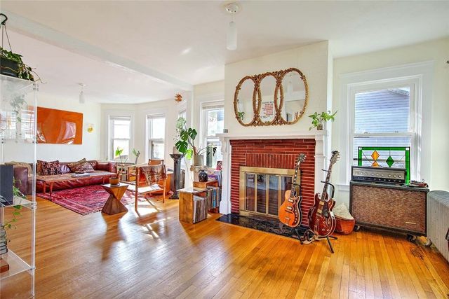 31 Mount Hope Avenue, Providence, RI 02906