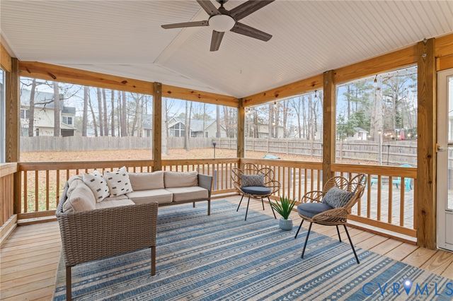 14018 Old Hampstead Ct, Chester, VA 23831