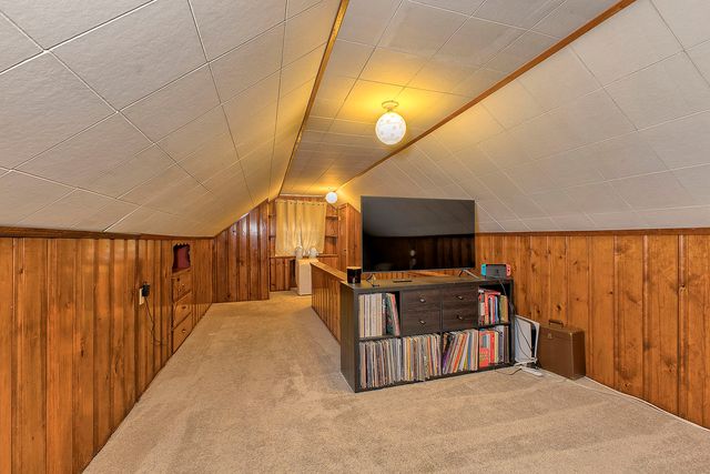 107 Carmella DRIVE, White Oak, PA 15131