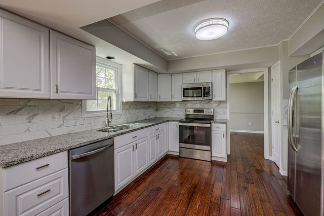 7497 Rolling Meadows Drive, West Chester Twp, OH 45069