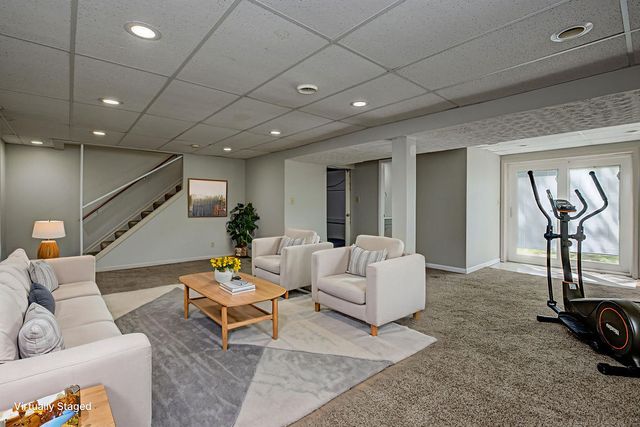 7497 Rolling Meadows Drive, West Chester Twp, OH 45069