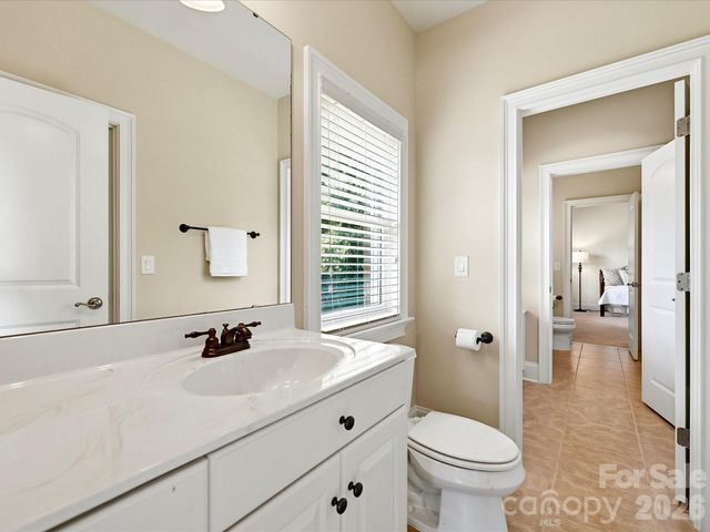 6806 Larrisa Court, Charlotte, NC 28226