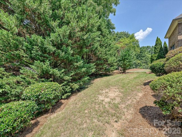 6806 Larrisa Court, Charlotte, NC 28226