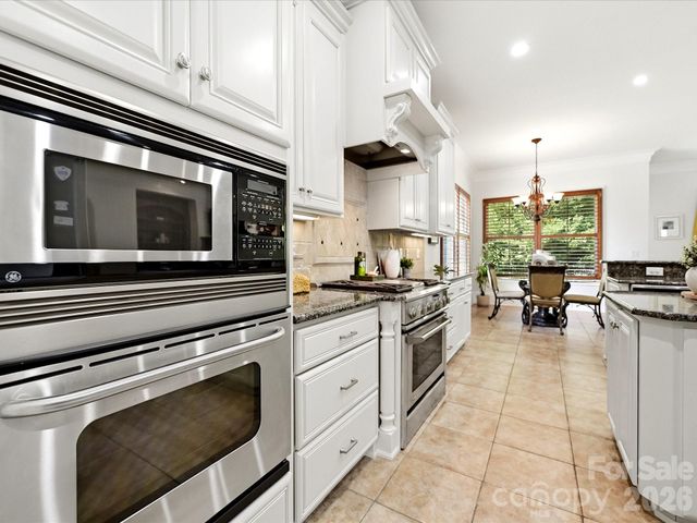 6806 Larrisa Court, Charlotte, NC 28226
