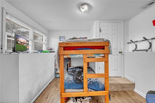 732 Finck LN, Chesapeake, VA 23320