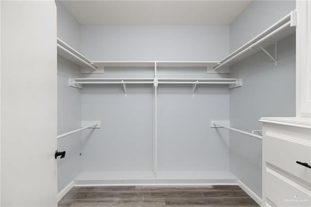 915 Durango Street, Mission, TX 78572