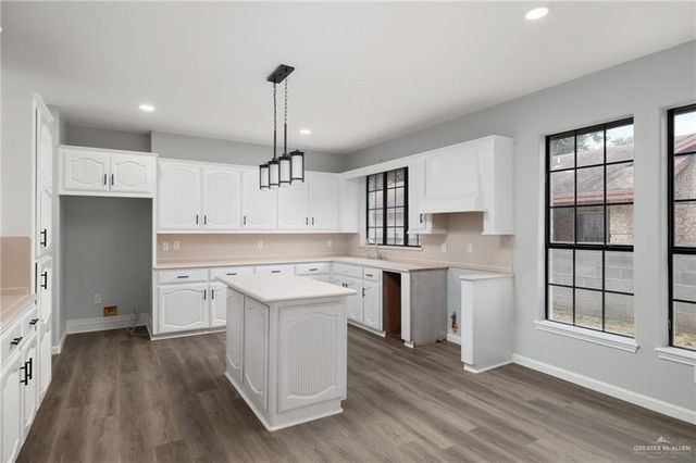 915 Durango Street, Mission, TX 78572