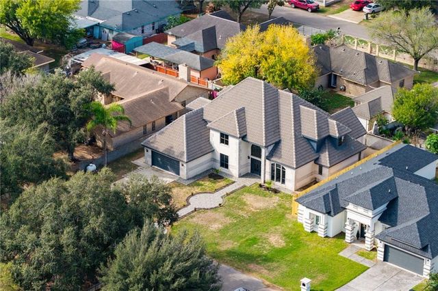 915 Durango Street, Mission, TX 78572