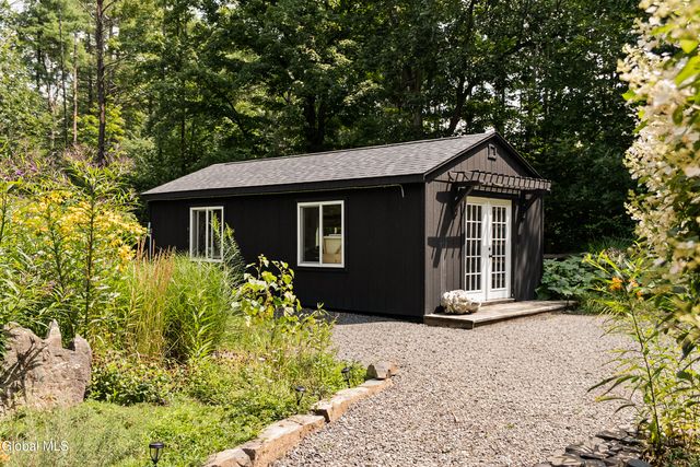 22 Old Ballpark Road, Kingston, NY 12401