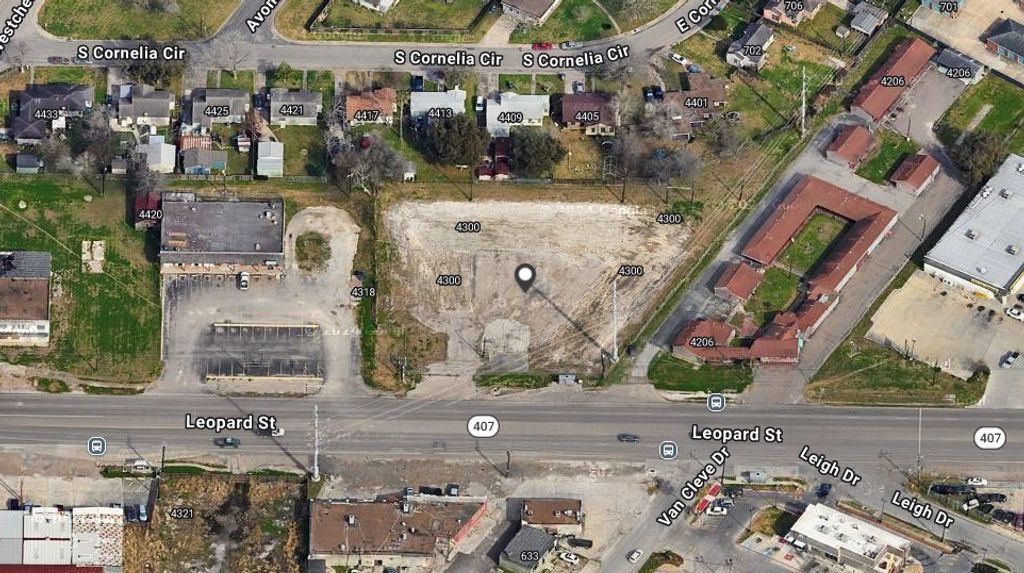 4300 Leopard St, Corpus Christi, TX 78408 — photo 2