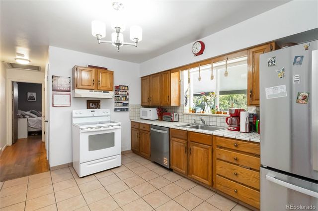 1420 S Fenton, Lakewood, CO 80232