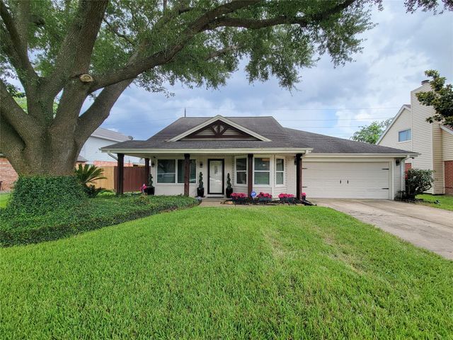 12018 Kleinmeadow Drive, Houston, TX 77066