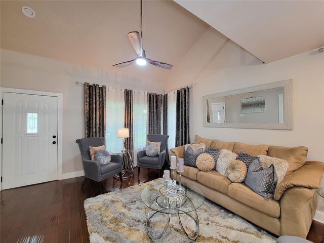 12018 Kleinmeadow Drive, Houston, TX 77066