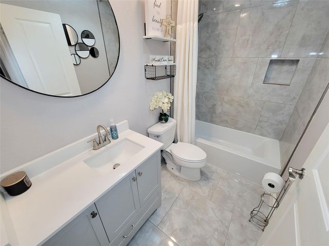 12018 Kleinmeadow Drive, Houston, TX 77066