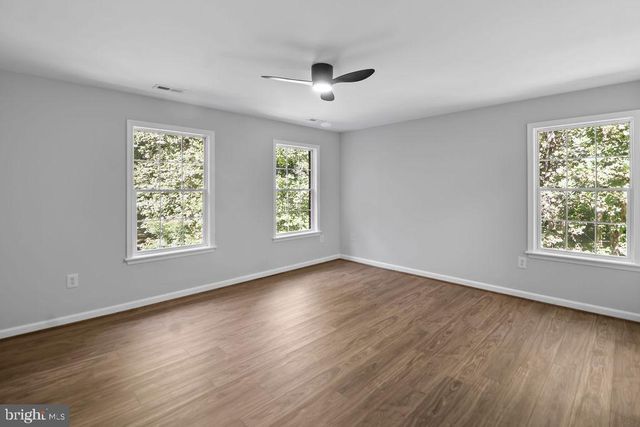 11608 REST DR, La Plata, MD 20646