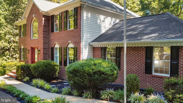 11608 REST DR, La Plata, MD 20646