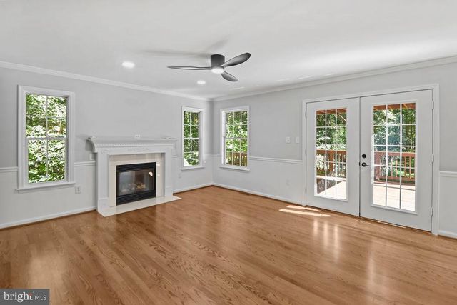 11608 REST DR, La Plata, MD 20646