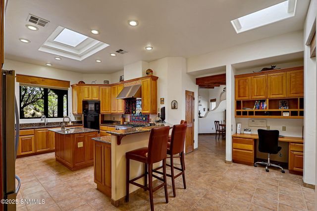 5635 Charles Russell Road, Las Cruces, NM 88011