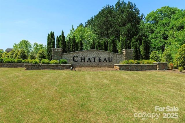 13602 Canterbury Castle Drive, Charlotte, NC 28273