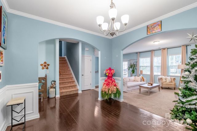 13602 Canterbury Castle Drive, Charlotte, NC 28273