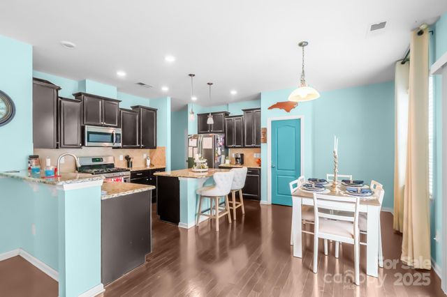 13602 Canterbury Castle Drive, Charlotte, NC 28273