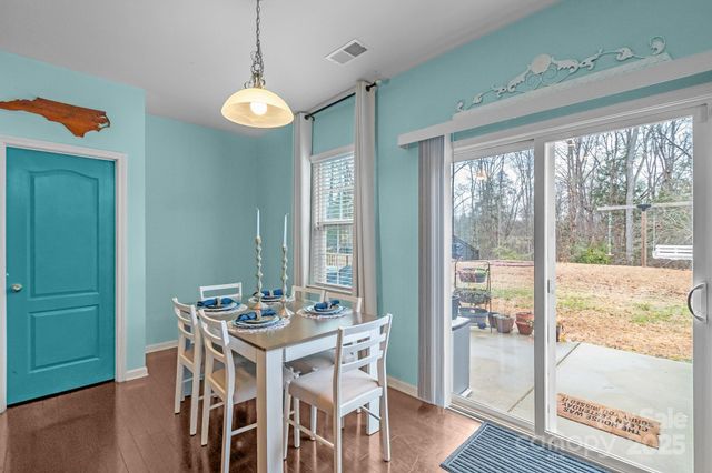 13602 Canterbury Castle Drive, Charlotte, NC 28273