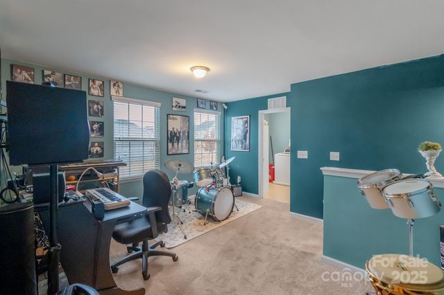 13602 Canterbury Castle Drive, Charlotte, NC 28273