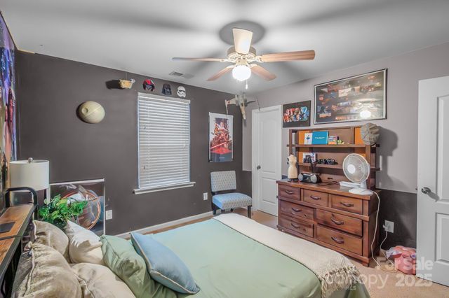 13602 Canterbury Castle Drive, Charlotte, NC 28273