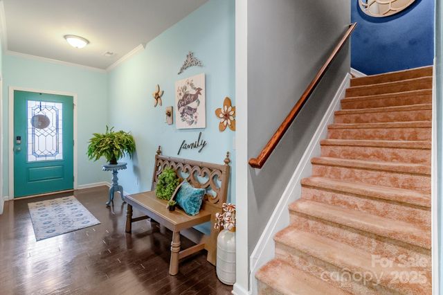 13602 Canterbury Castle Drive, Charlotte, NC 28273