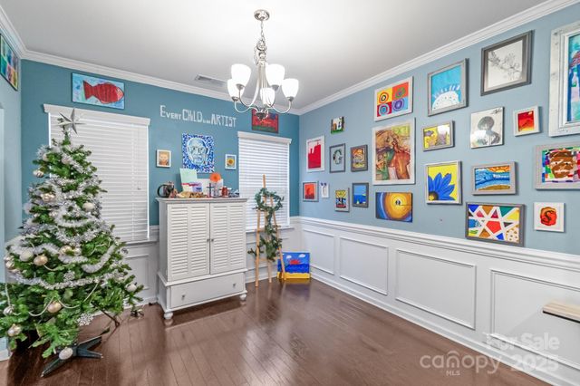 13602 Canterbury Castle Drive, Charlotte, NC 28273