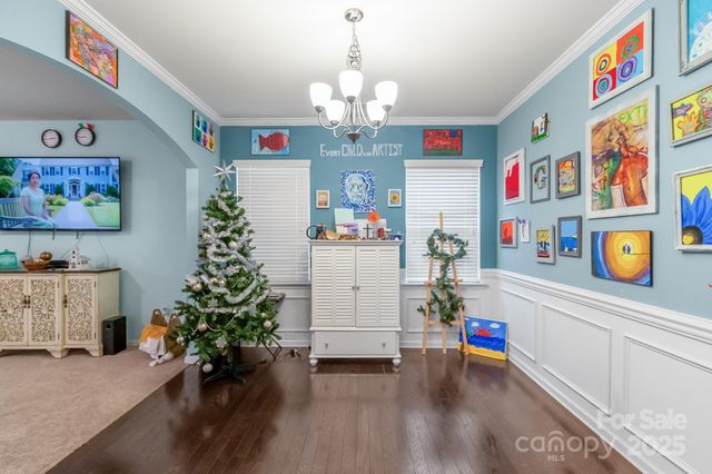 13602 Canterbury Castle Drive, Charlotte, NC 28273