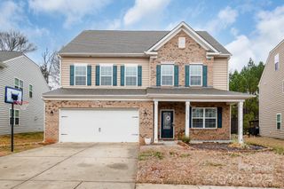 13602 Canterbury Castle Drive, Charlotte, NC 28273