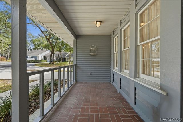 554 W Cherry Laurel Court, Beverly Hills, FL 34465