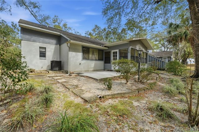 554 W Cherry Laurel Court, Beverly Hills, FL 34465