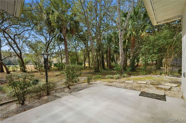 554 W Cherry Laurel Court, Beverly Hills, FL 34465