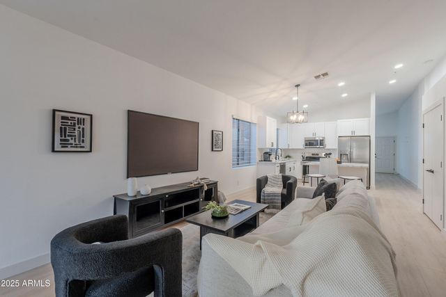 10510 E FLOWER Avenue, Mesa, AZ 85208