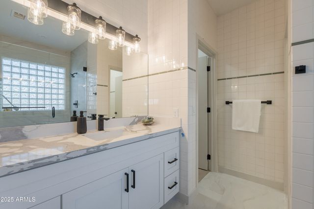 10510 E FLOWER Avenue, Mesa, AZ 85208