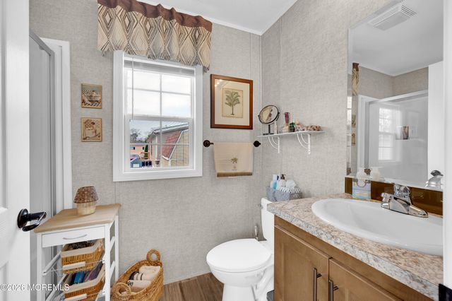19 Otter Place, Whiting, NJ 08759