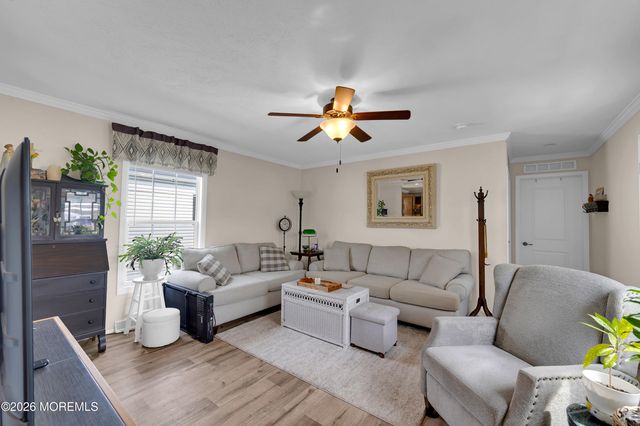 19 Otter Place, Whiting, NJ 08759