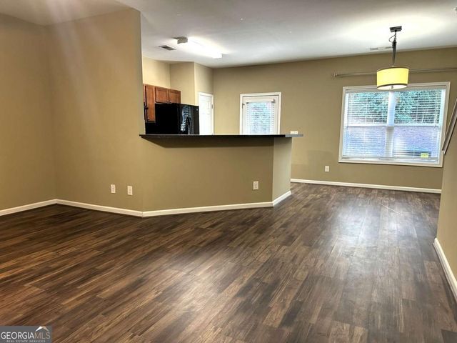538 Oakside Place, Acworth, GA 30102