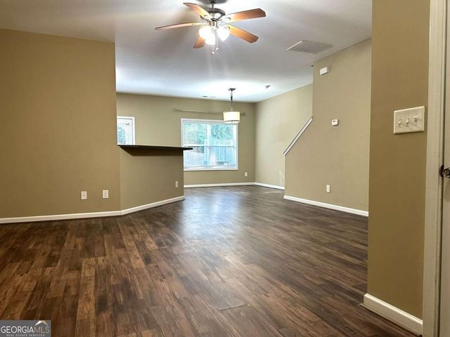 538 Oakside Place, Acworth, GA 30102