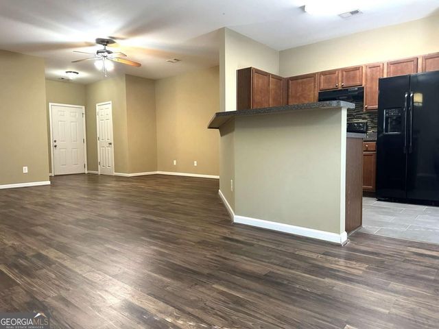 538 Oakside Place, Acworth, GA 30102