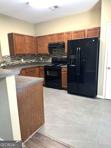 538 Oakside Place, Acworth, GA 30102