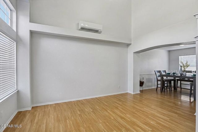 680 Sequeiros Court, El Paso, TX 79932