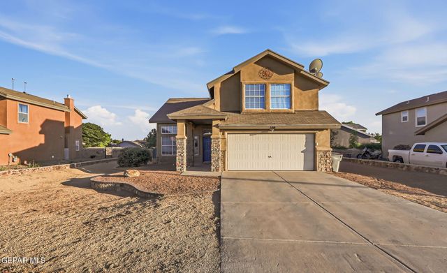 680 Sequeiros Court, El Paso, TX 79932