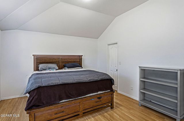680 Sequeiros Court, El Paso, TX 79932