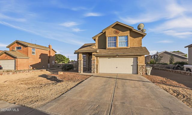680 Sequeiros Court, El Paso, TX 79932