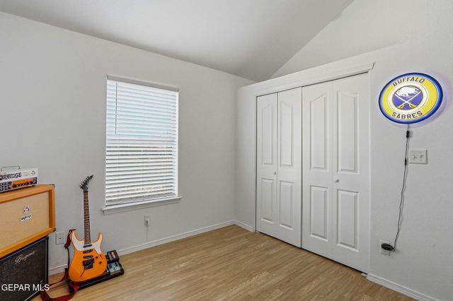 680 Sequeiros Court, El Paso, TX 79932