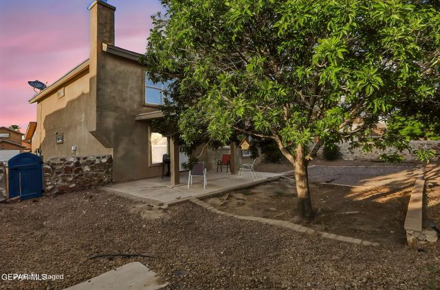 680 Sequeiros Court, El Paso, TX 79932